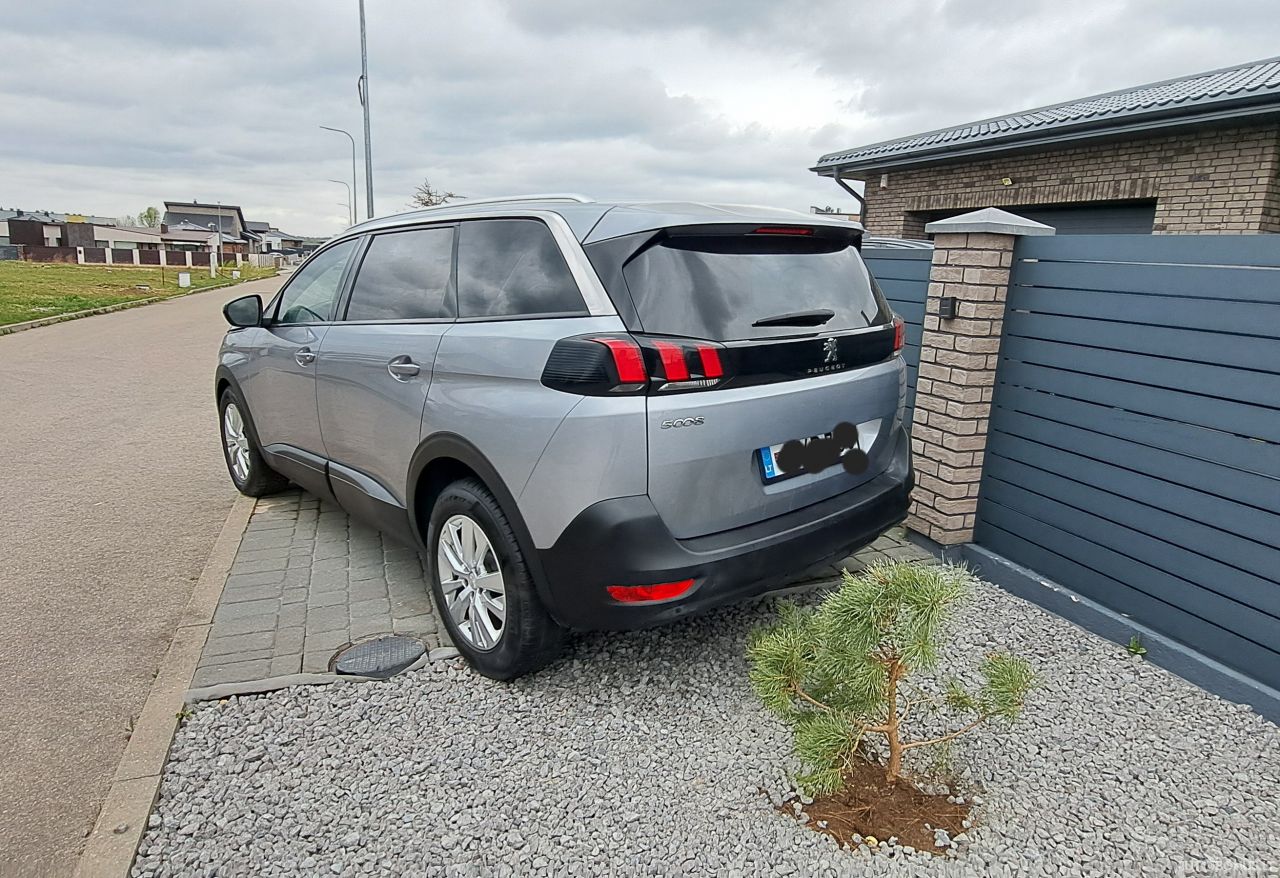 Peugeot 5008 | 1