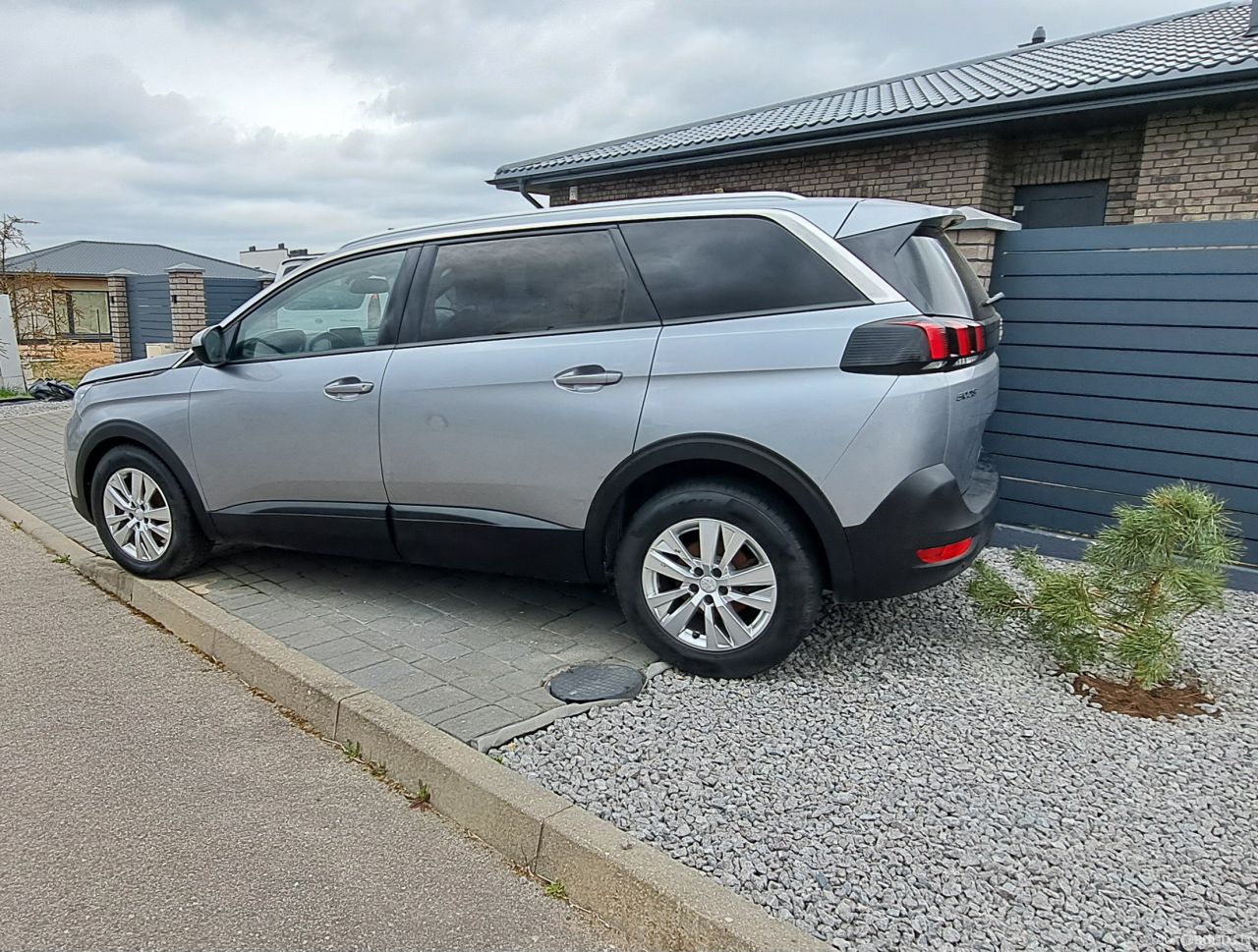 Peugeot 5008 | 2