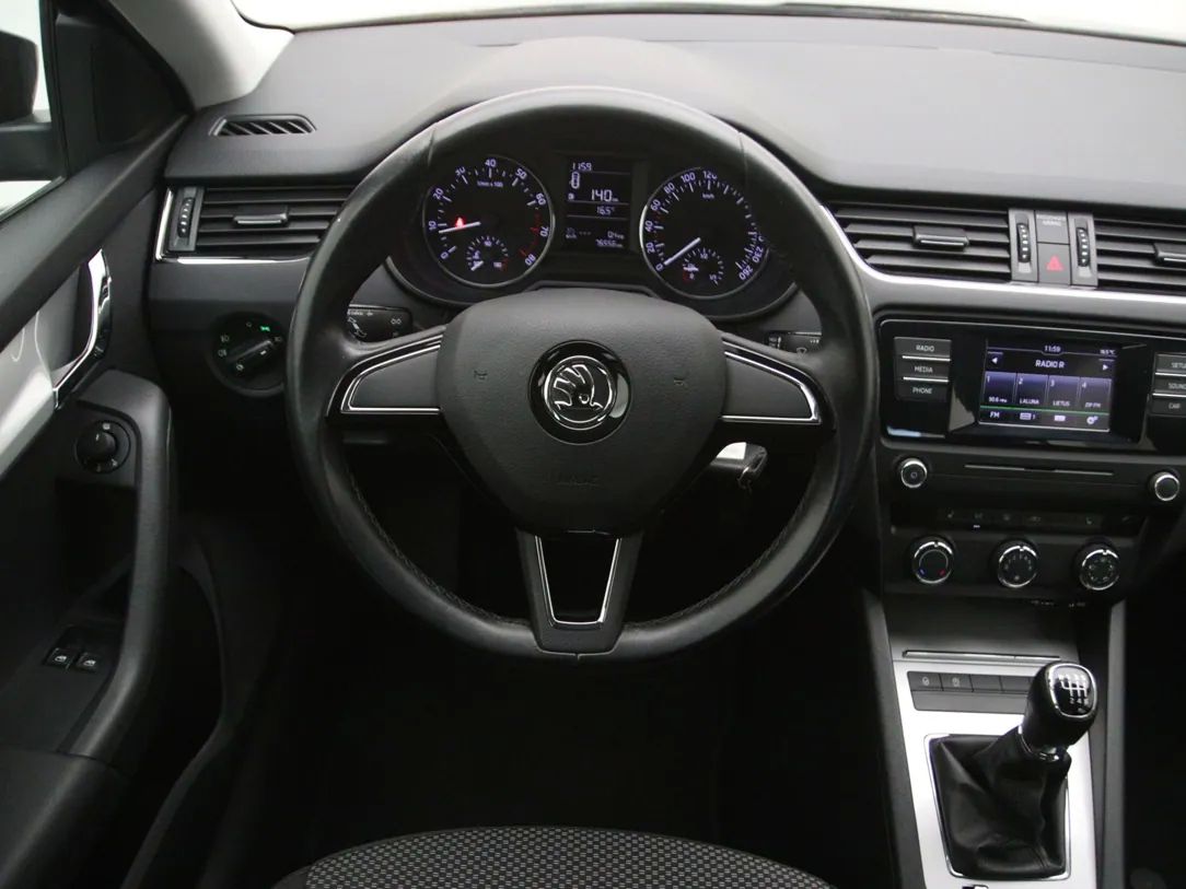 Skoda Octavia | 16