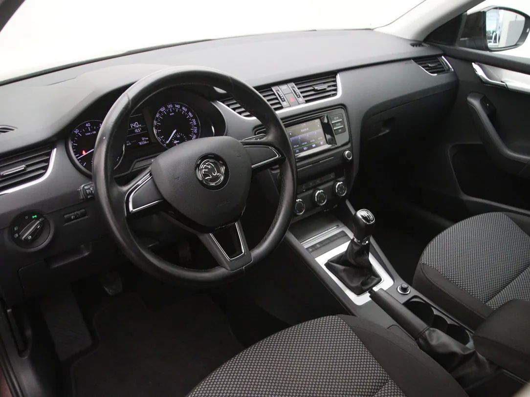 Skoda Octavia | 15