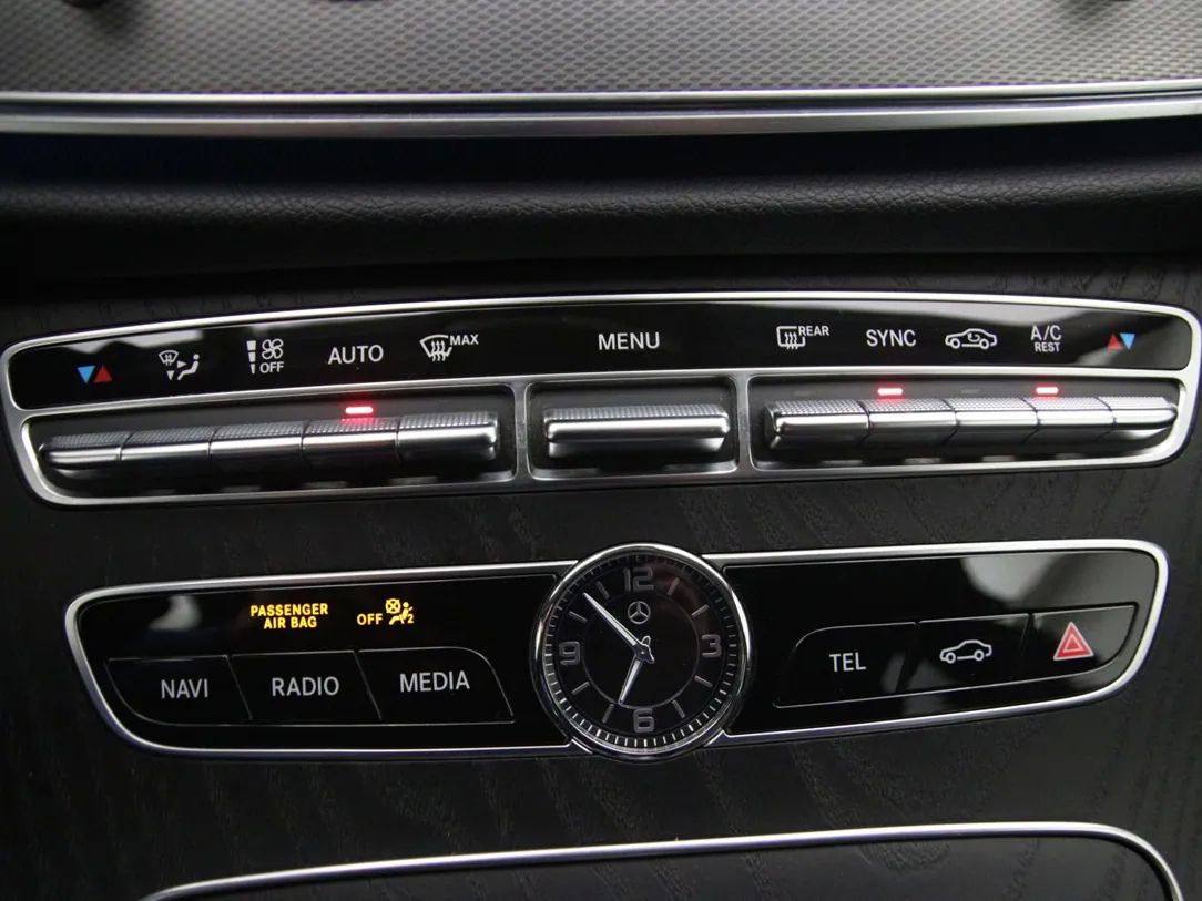 Mercedes-Benz E220 | 19