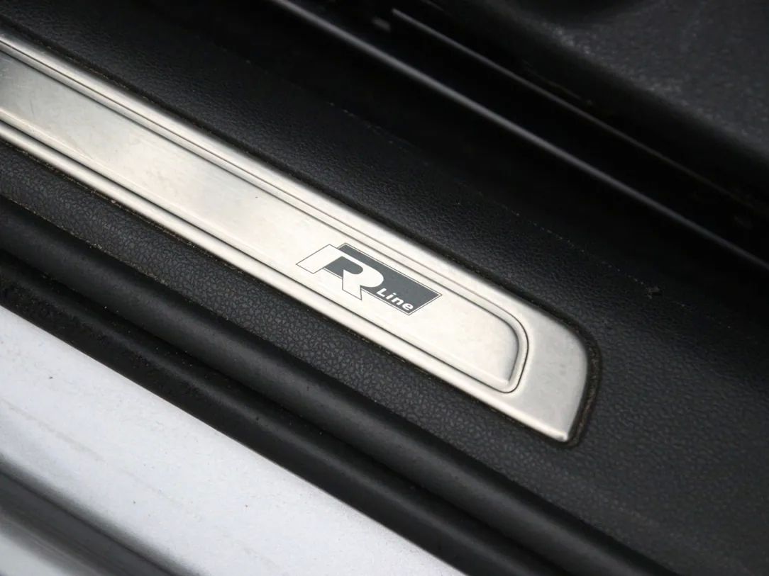 Volkswagen Passat | 34