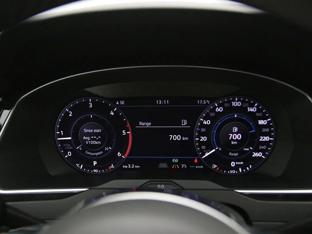 Volkswagen Passat | 18