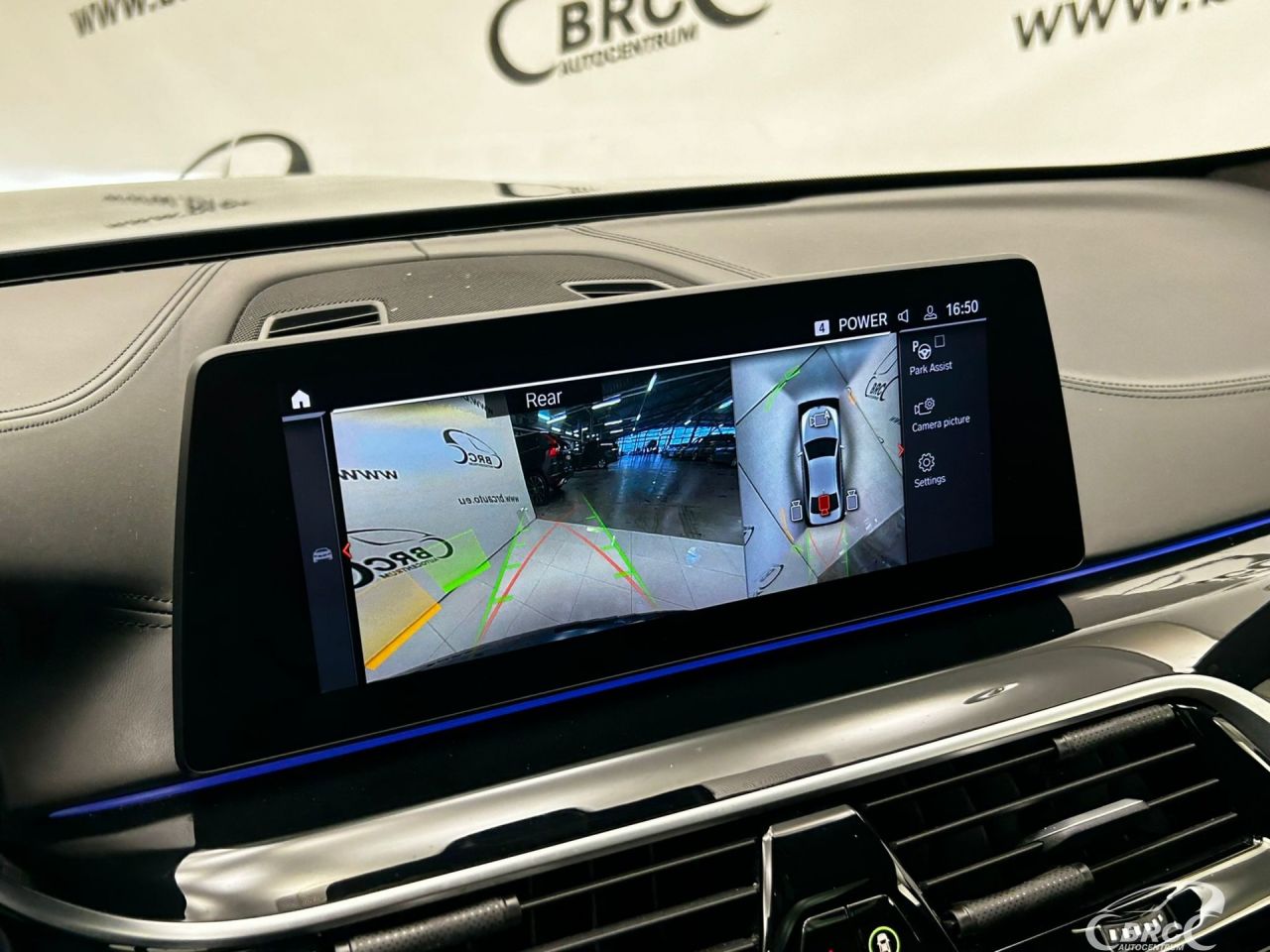 BMW M550 | 22