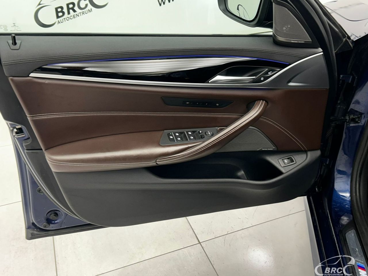 BMW M550 | 28