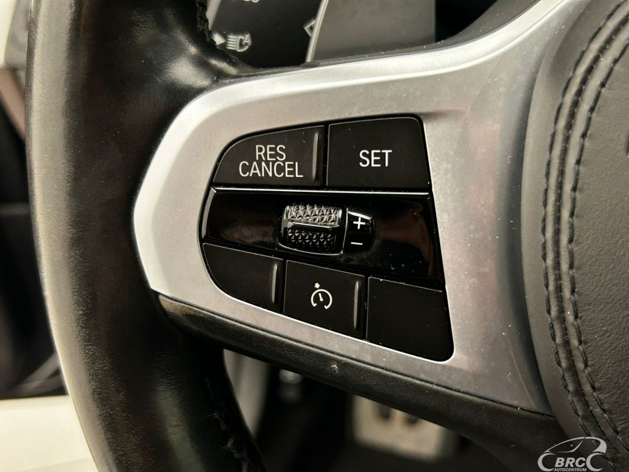 BMW M550 | 11