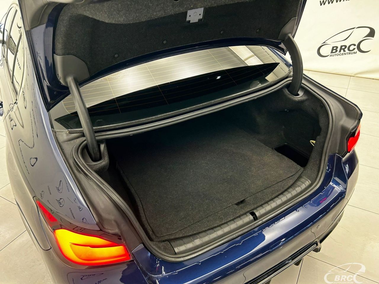 BMW M550 | 26
