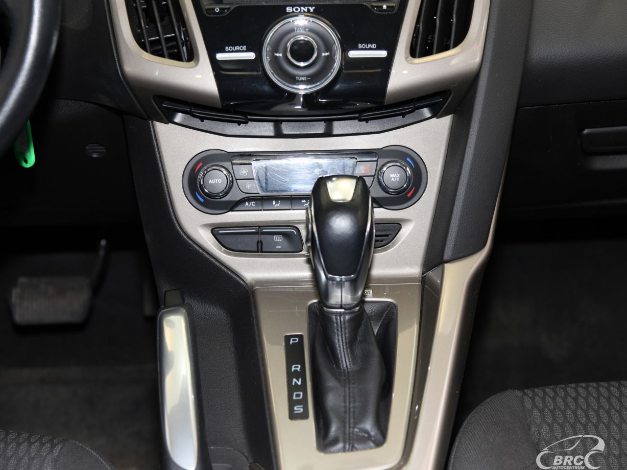 Ford Focus | 15