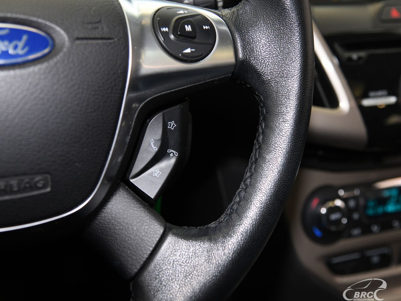 Ford Focus | 25
