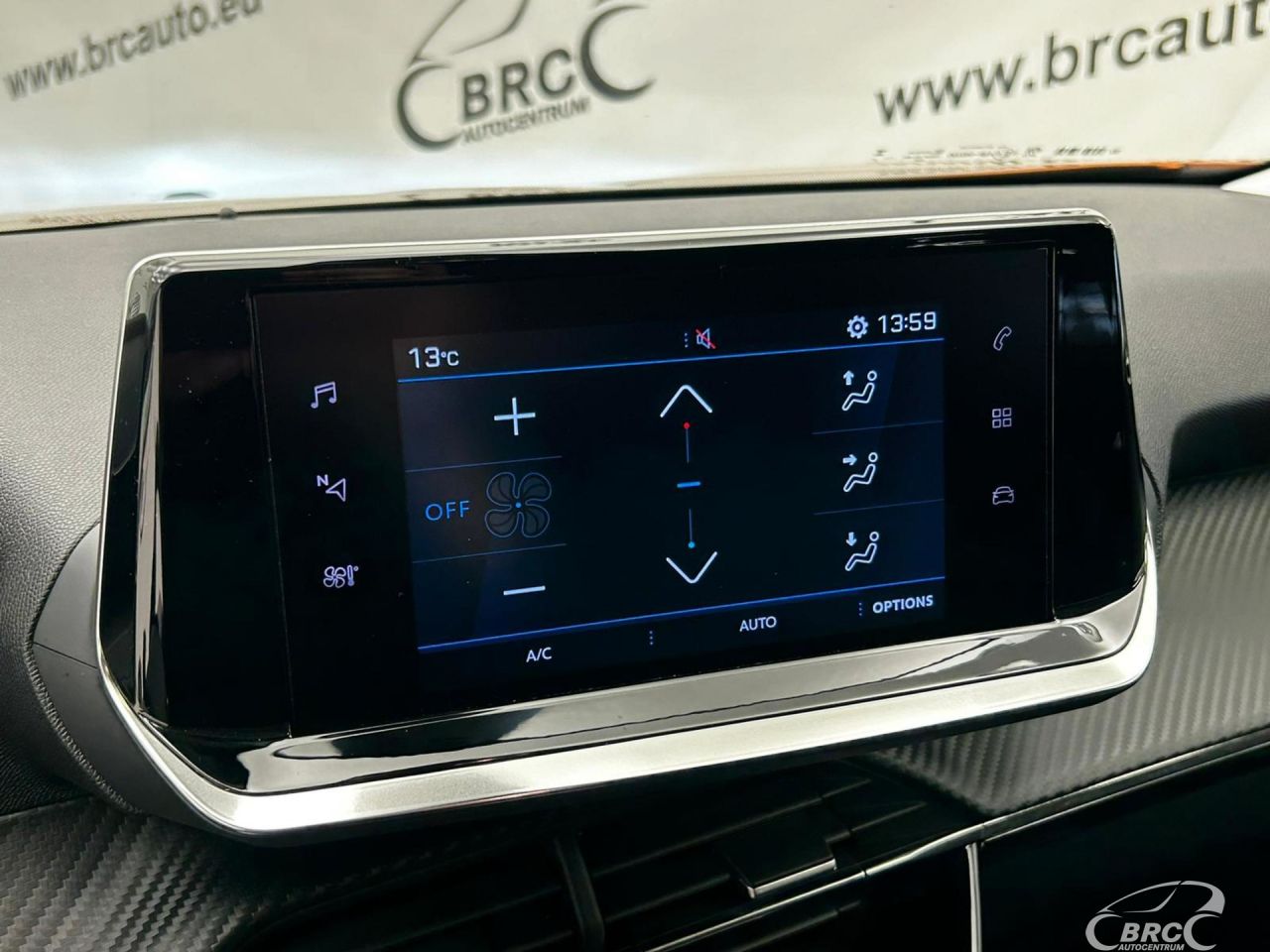 Peugeot 2008 | 14