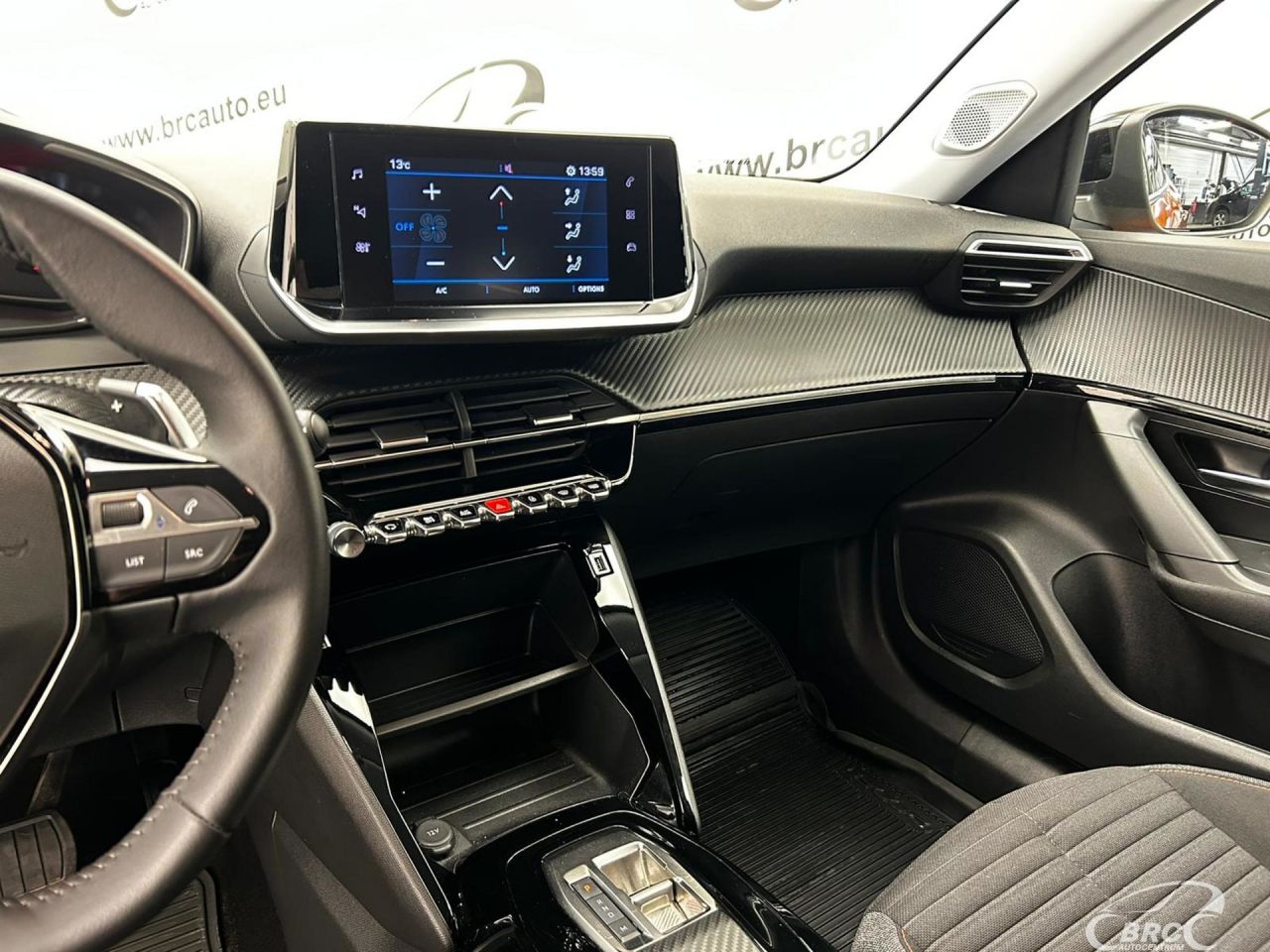 Peugeot 2008 | 13