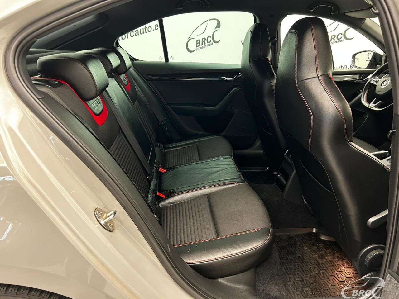 Skoda Octavia | 5