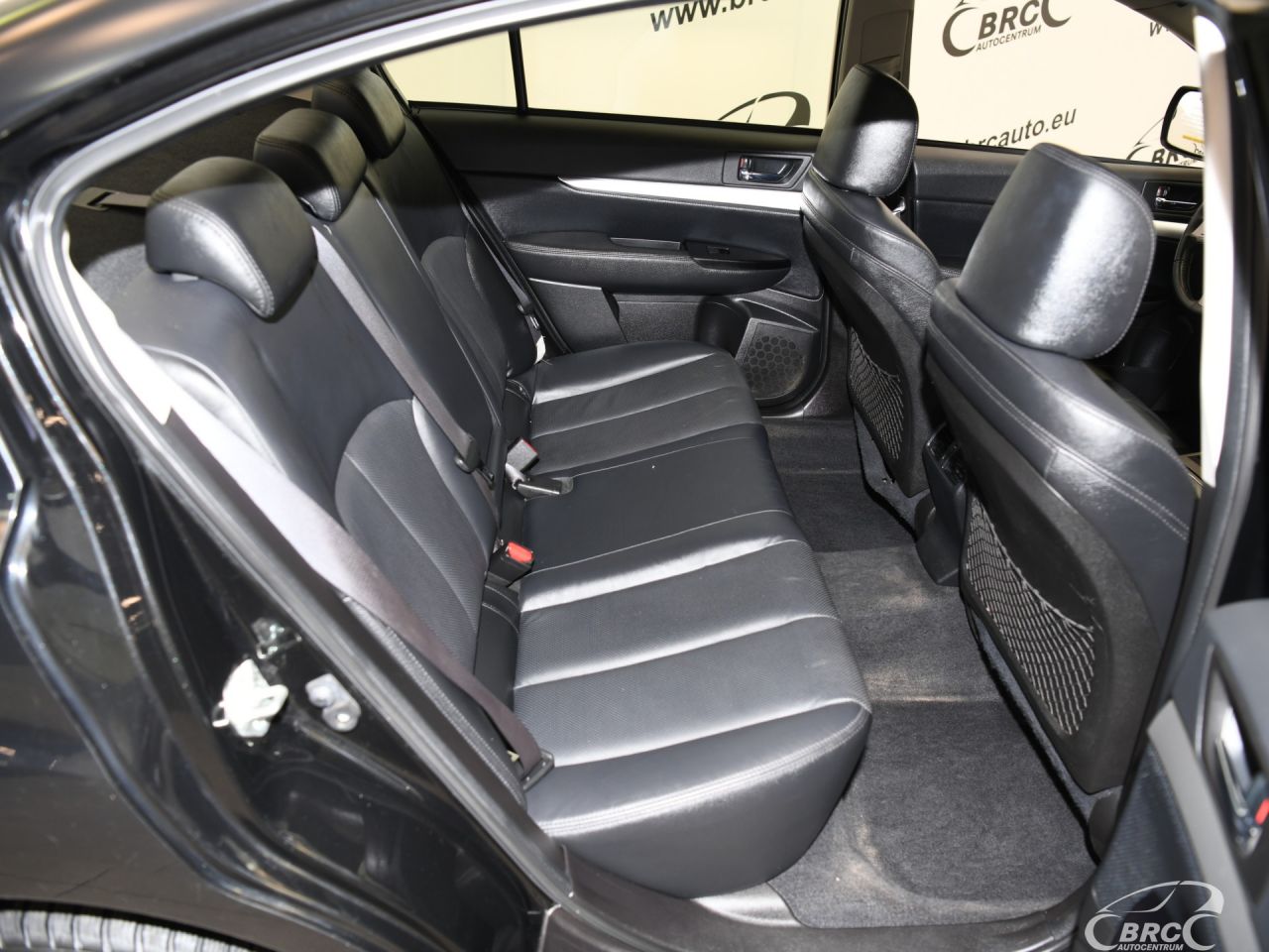 Subaru Legacy | 9