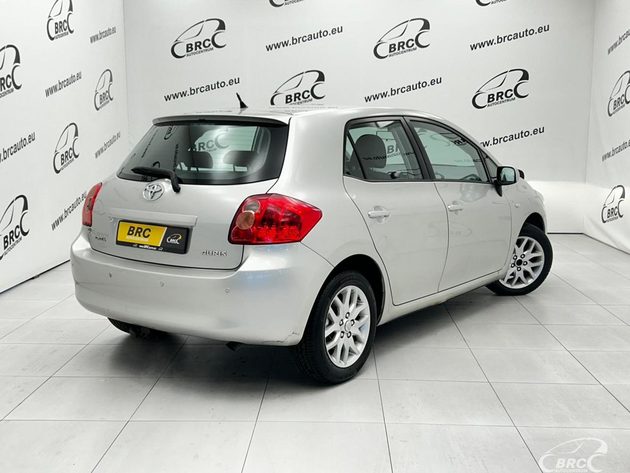 Toyota Auris | 1