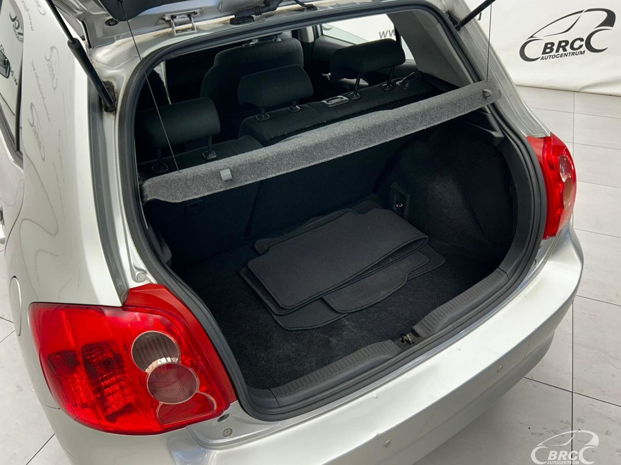 Toyota Auris | 20