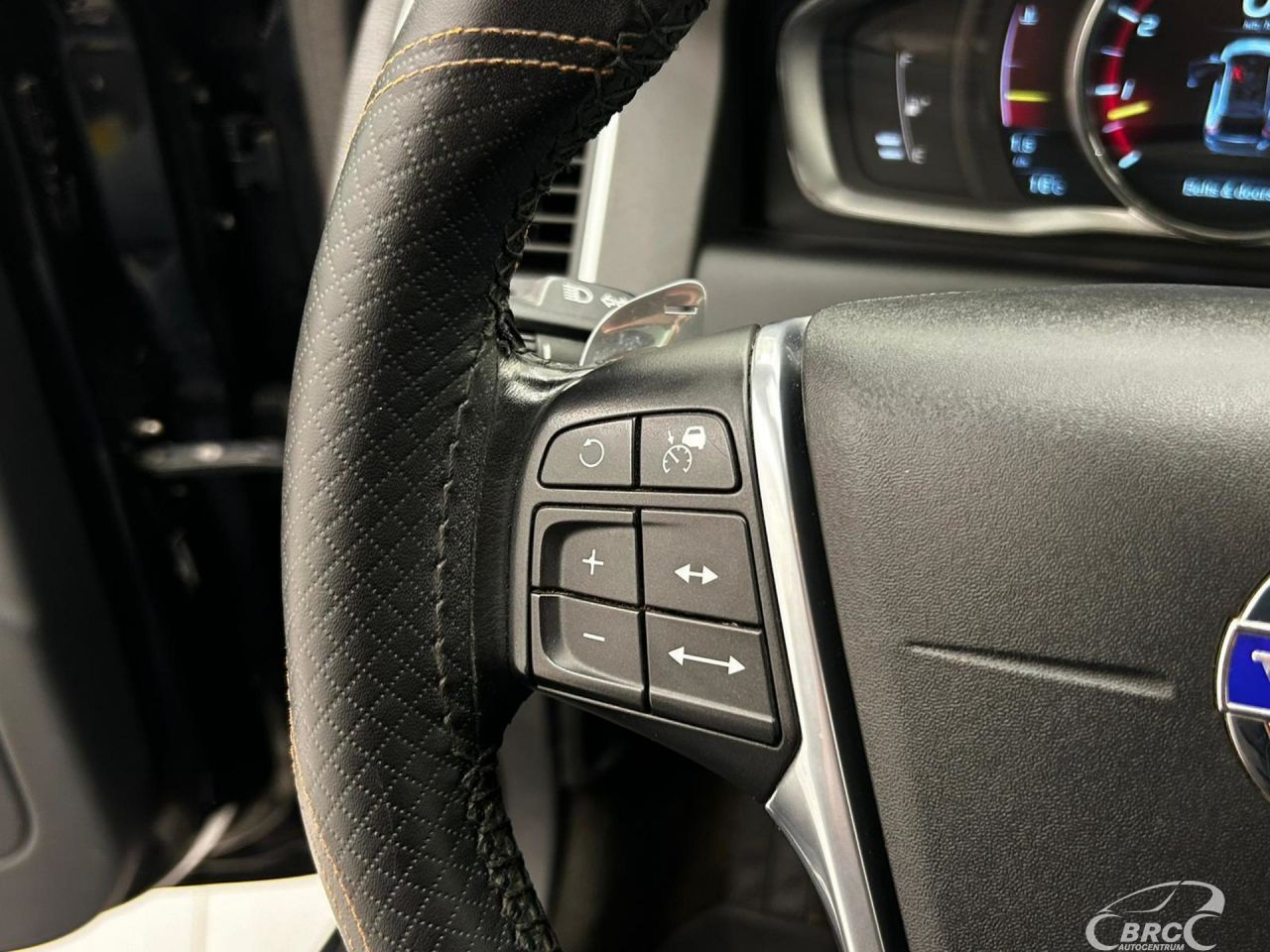 Volvo XC60 | 17