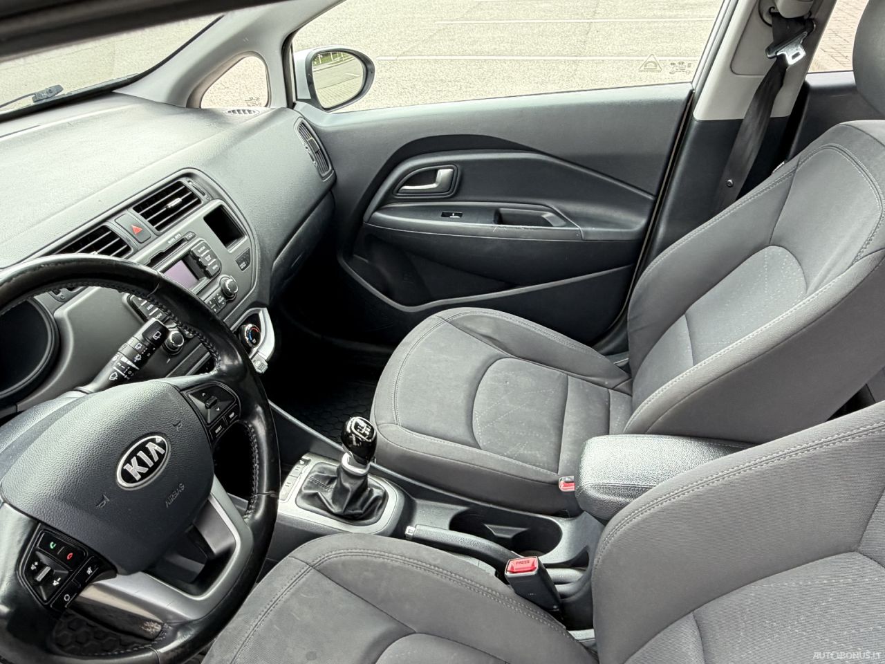 Kia Rio | 10