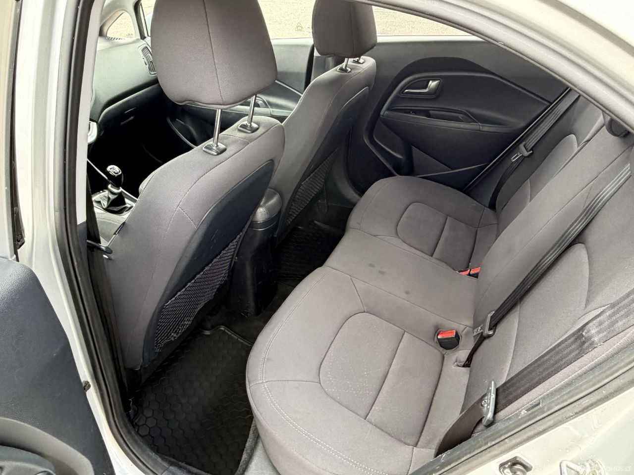 Kia Rio | 11