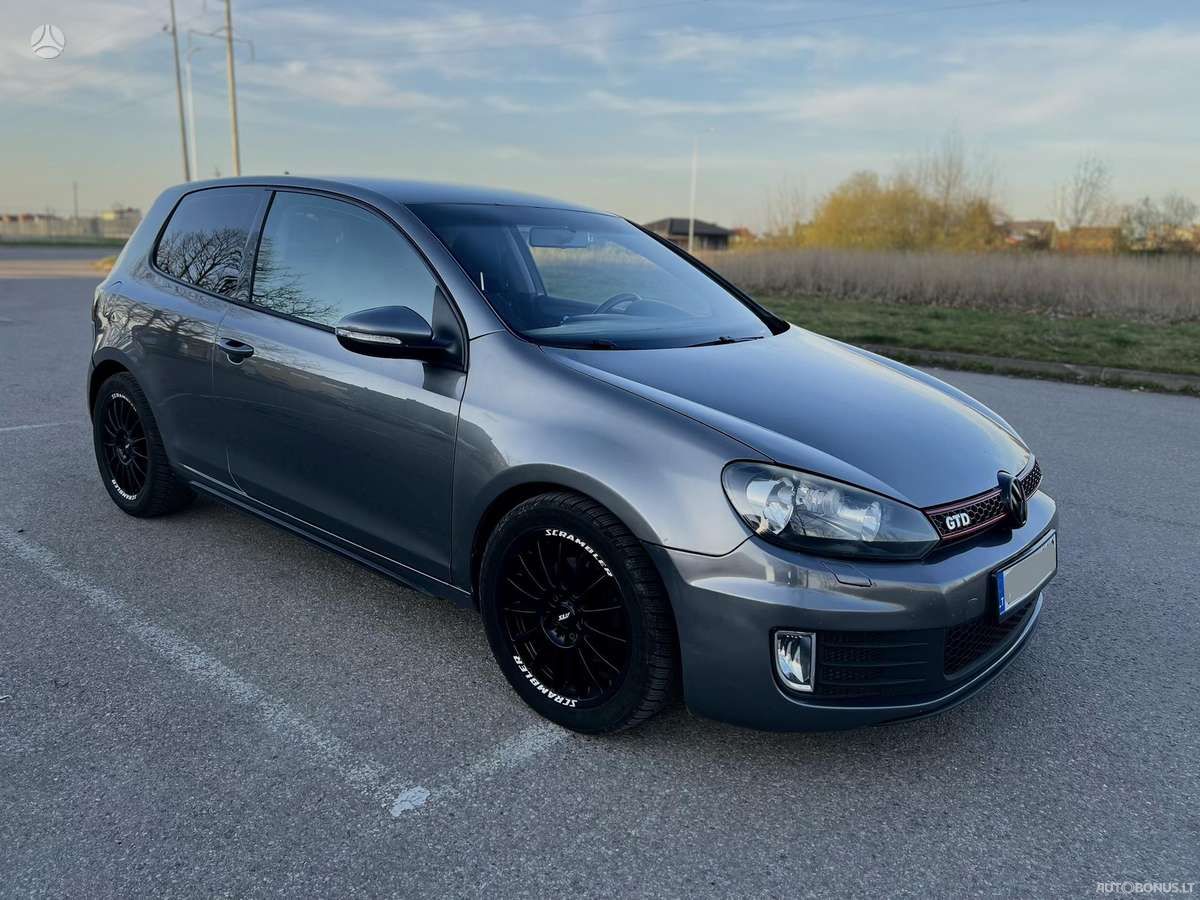 Volkswagen Golf | 1