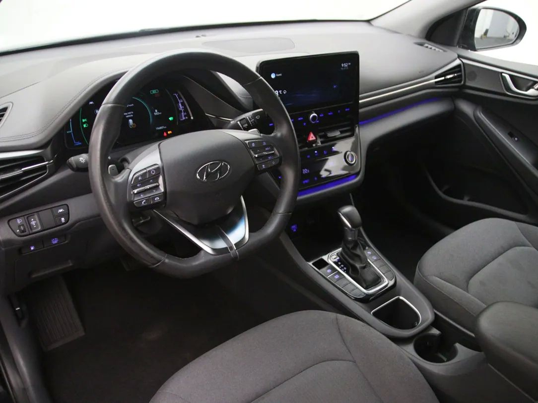 Hyundai IONIQ | 15