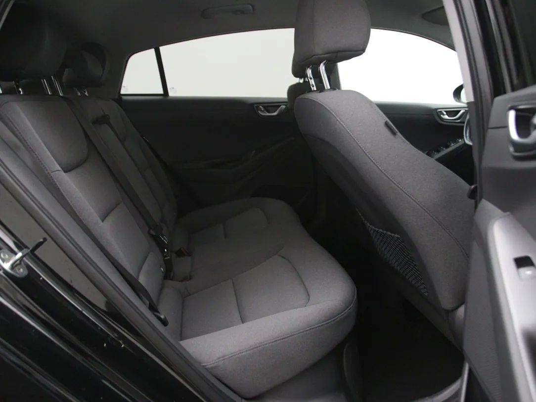 Hyundai IONIQ | 14