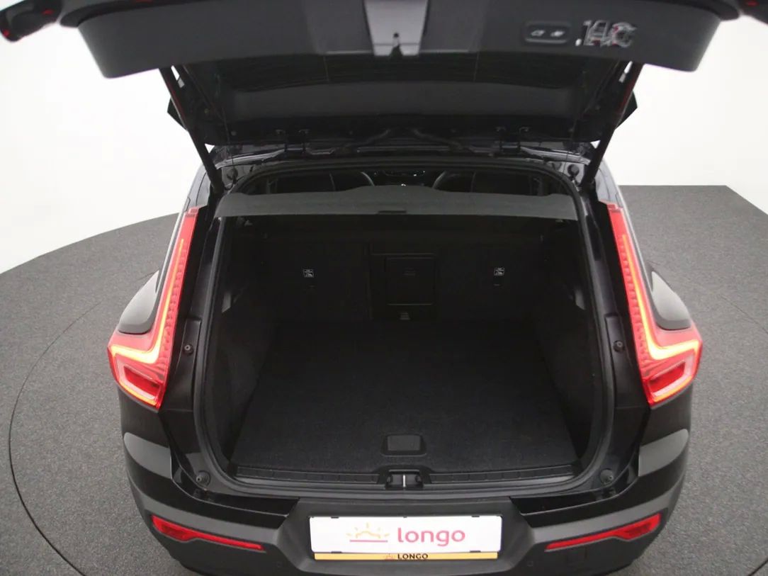 Volvo XC40 | 33