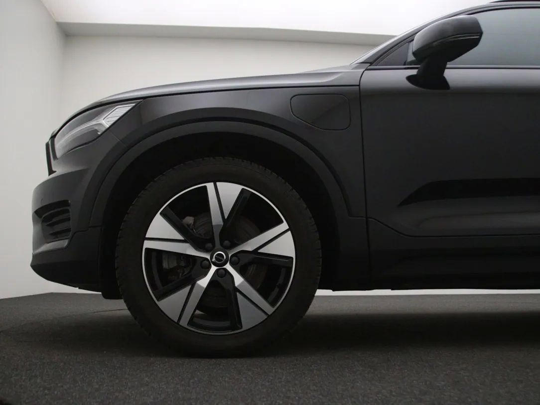 Volvo XC40 | 27