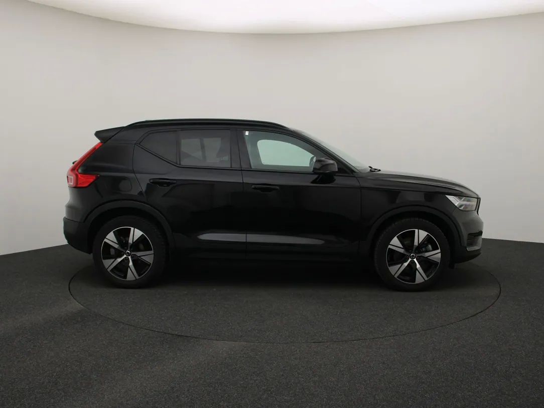 Volvo XC40 | 8
