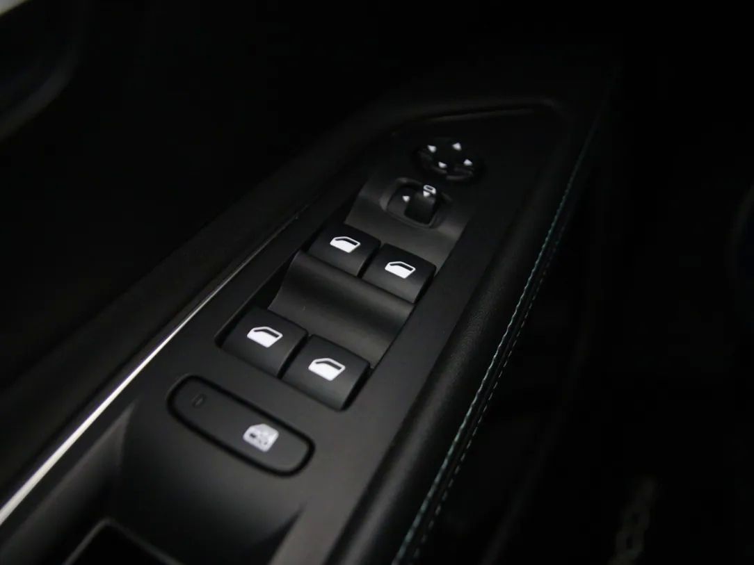 Peugeot 5008 | 26