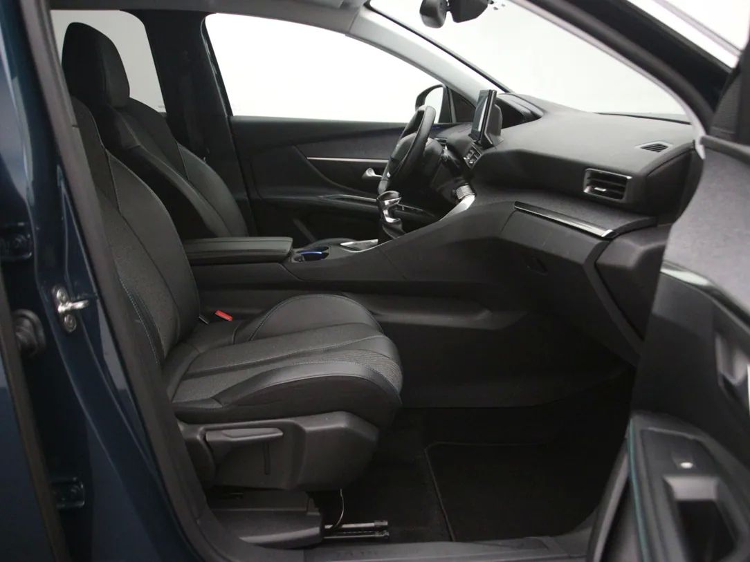 Peugeot 5008 | 13