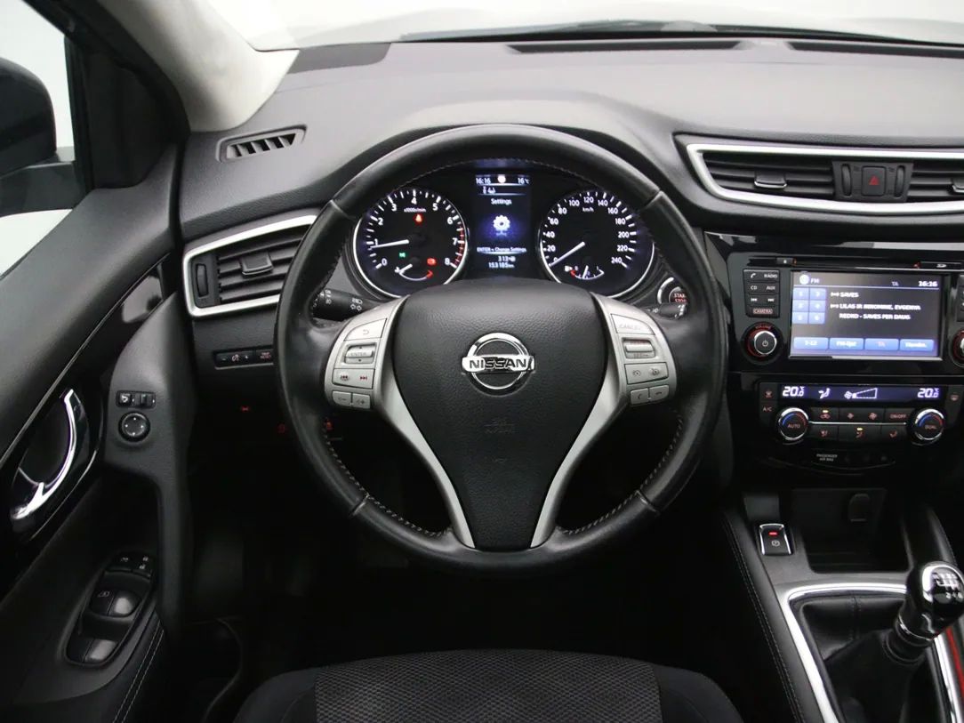 Nissan Qashqai | 16