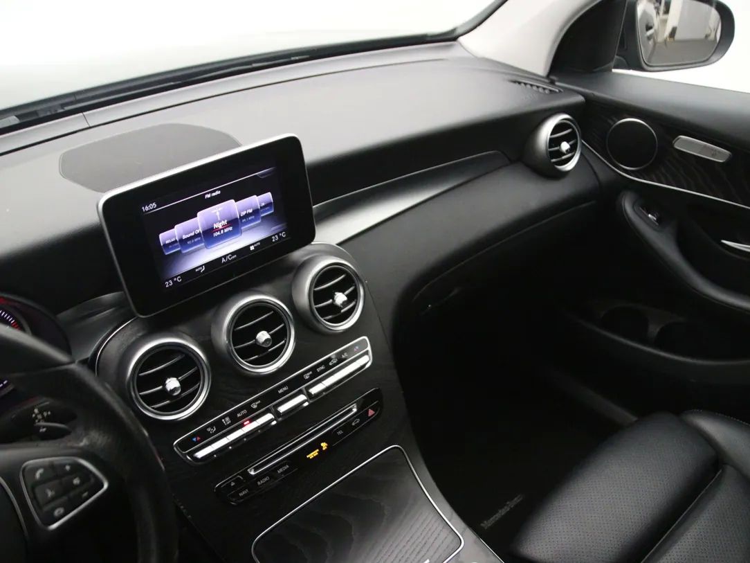 Mercedes-Benz GLC220 | 20