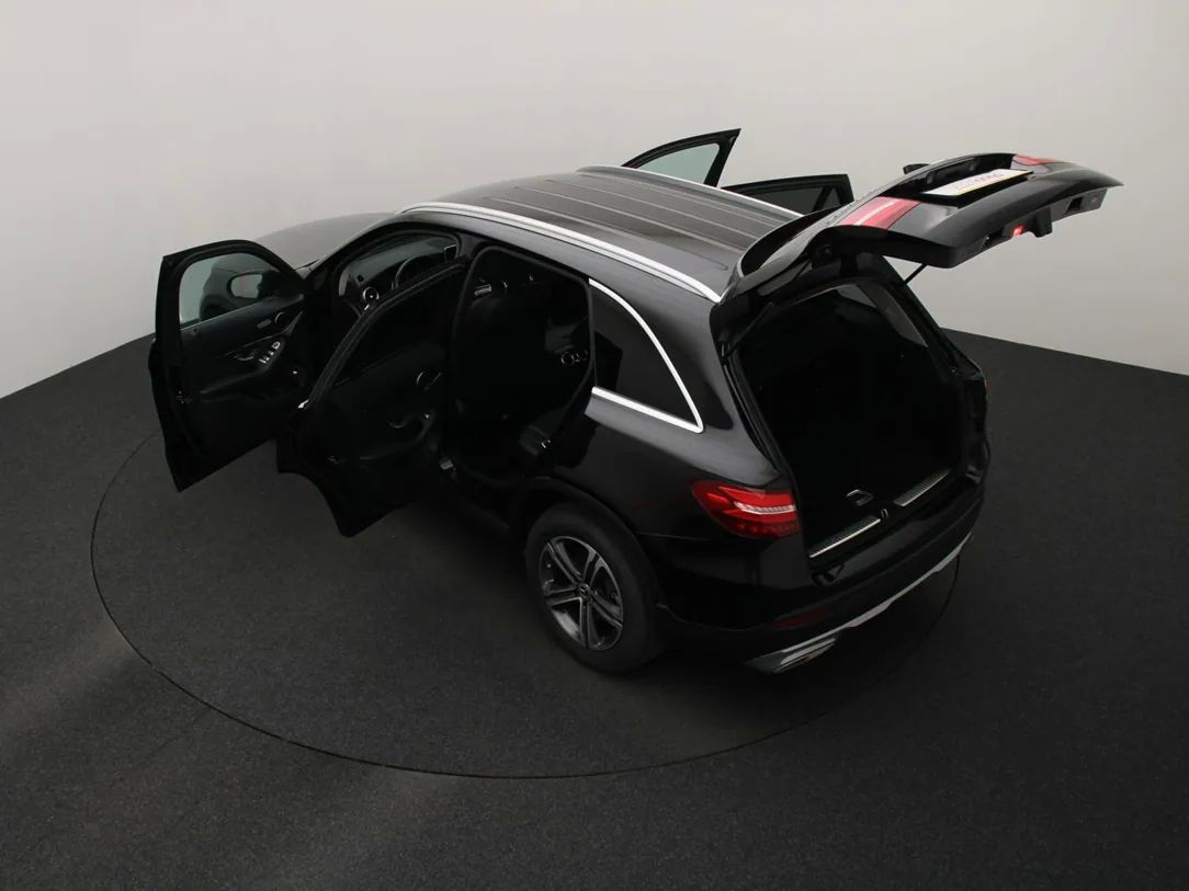 Mercedes-Benz GLC220 | 12