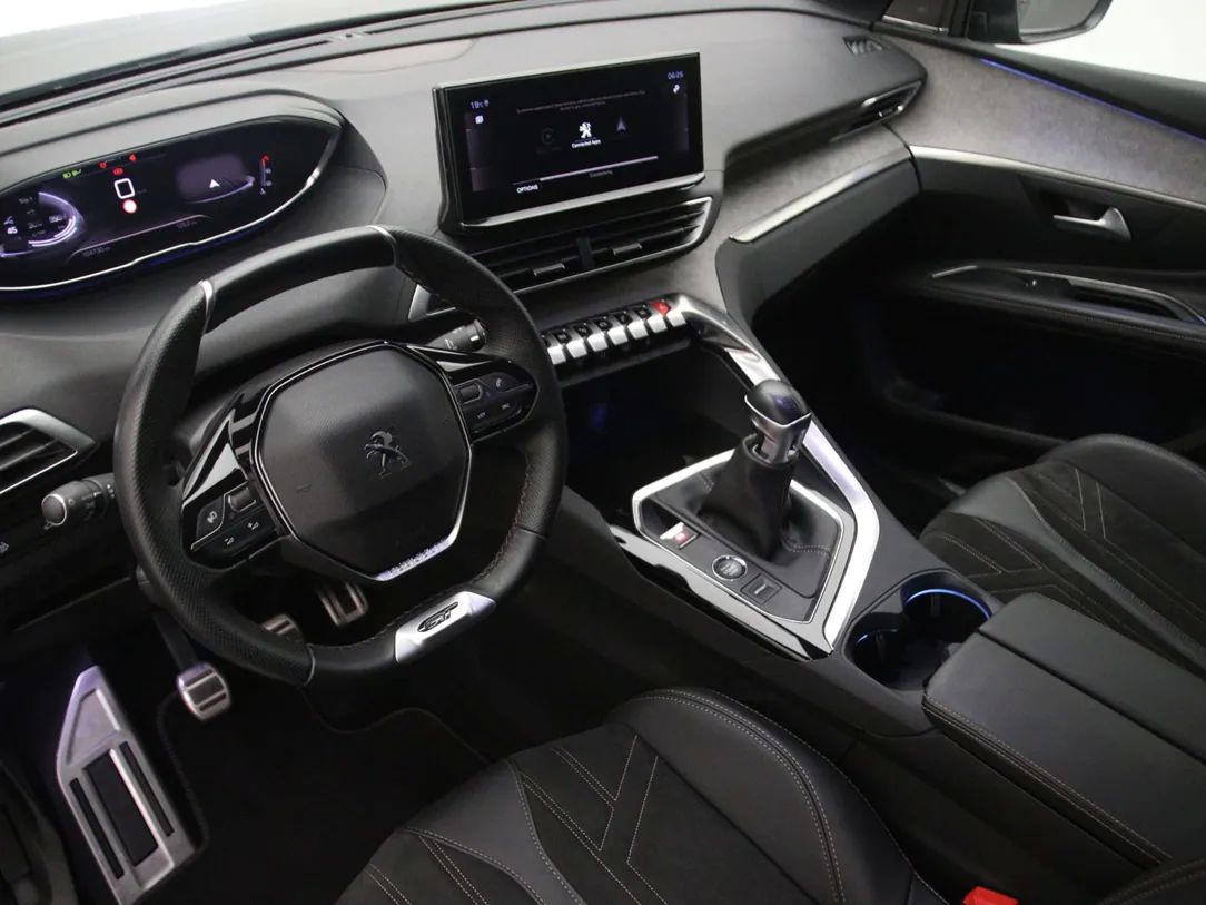 Peugeot 5008 | 16