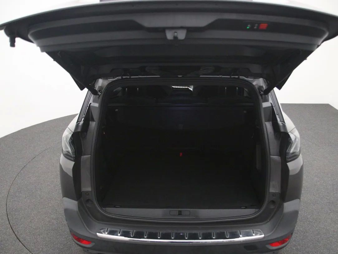 Peugeot 5008 | 38
