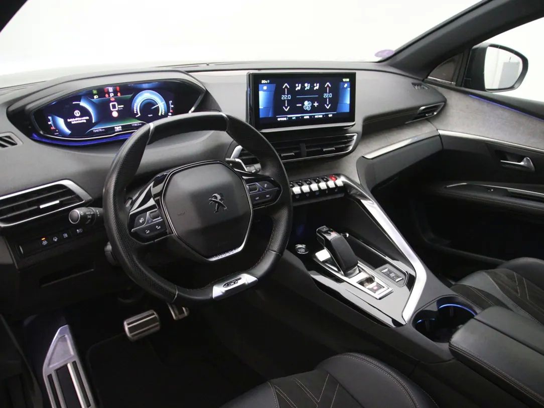 Peugeot 3008 | 15