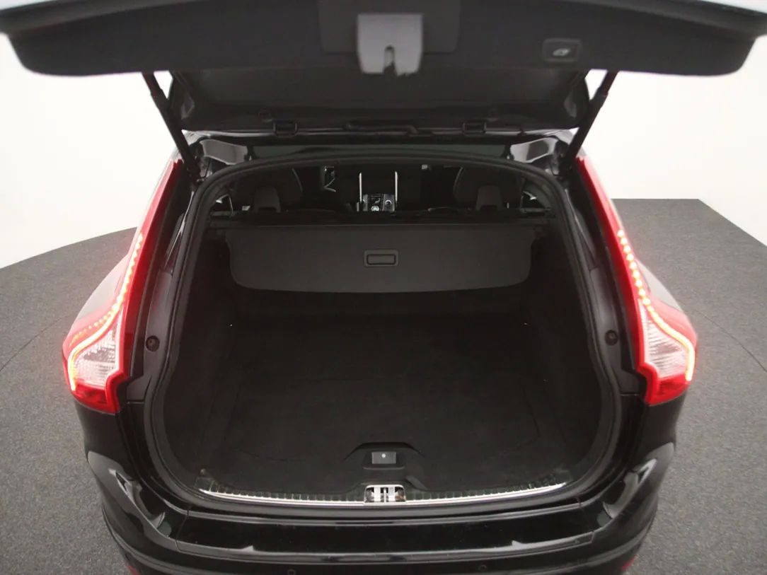 Volvo XC60 | 30