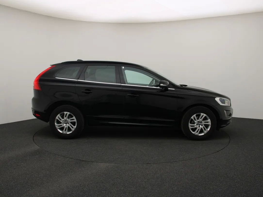 Volvo XC60 | 8