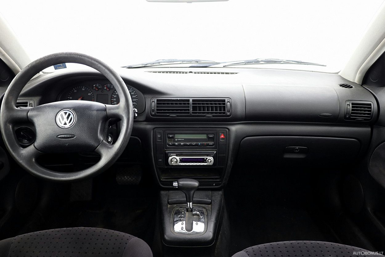 Volkswagen Passat | 4
