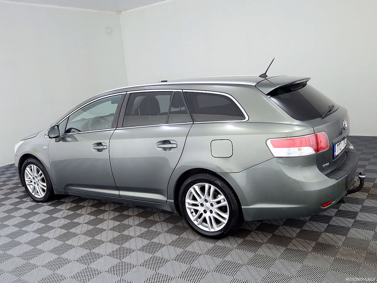 Toyota Avensis | 3