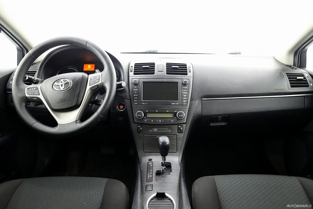 Toyota Avensis | 4