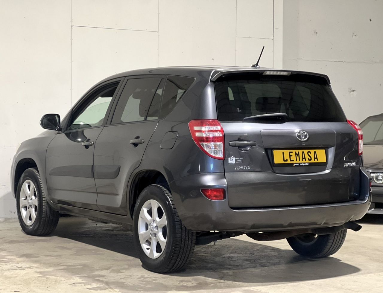 Toyota RAV4 | 3