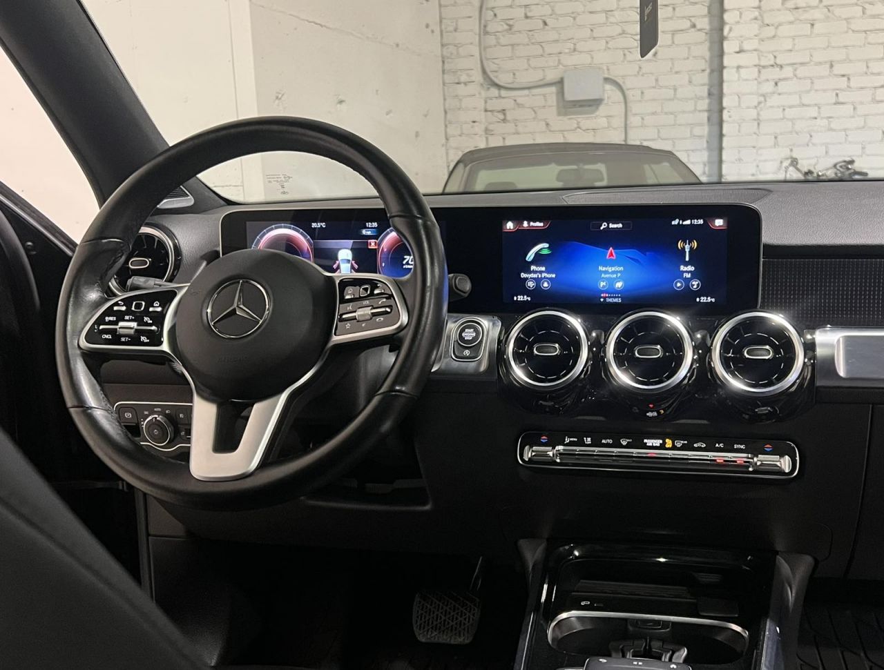 Mercedes-Benz 250 | 5