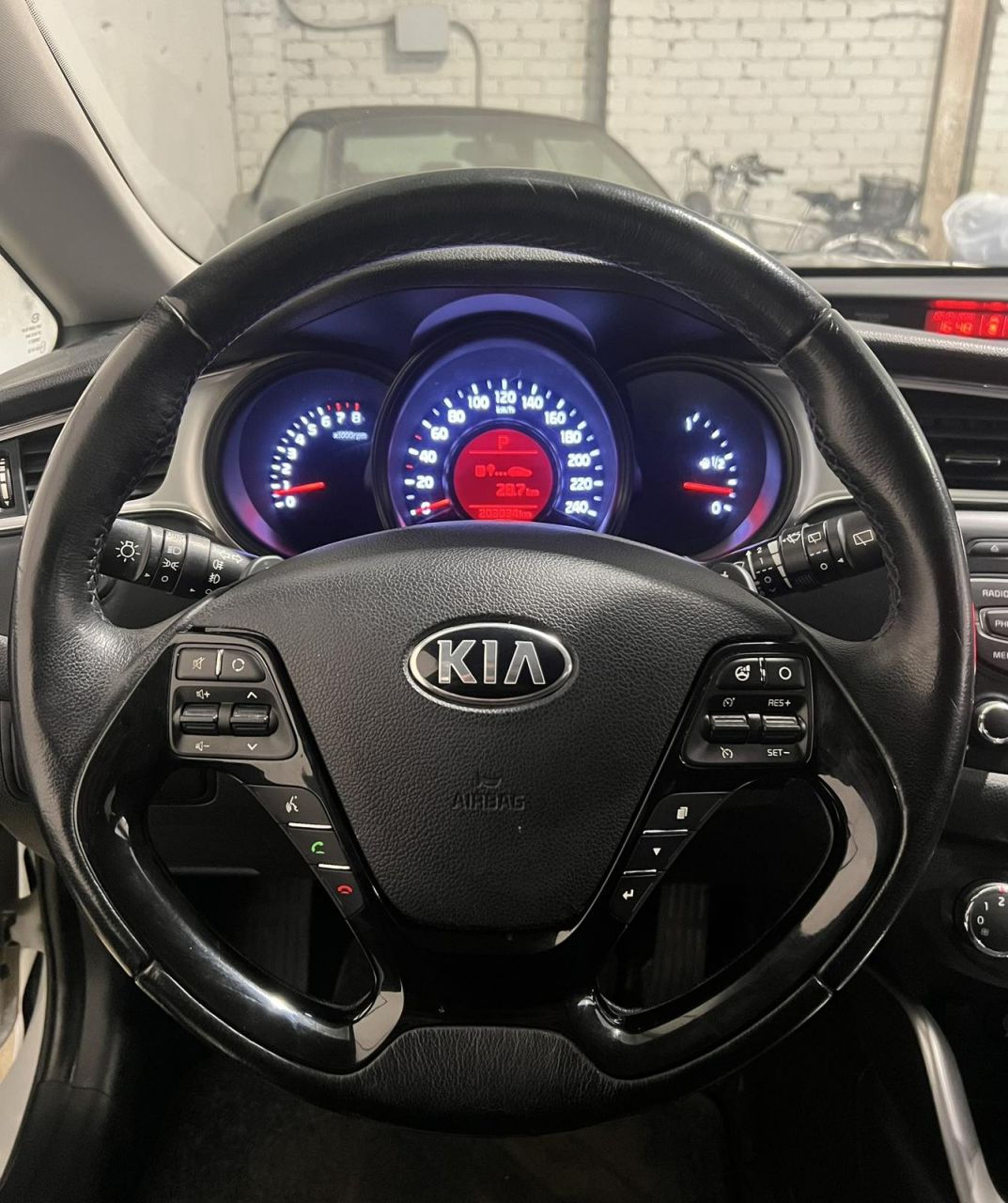 Kia Cee'd | 6