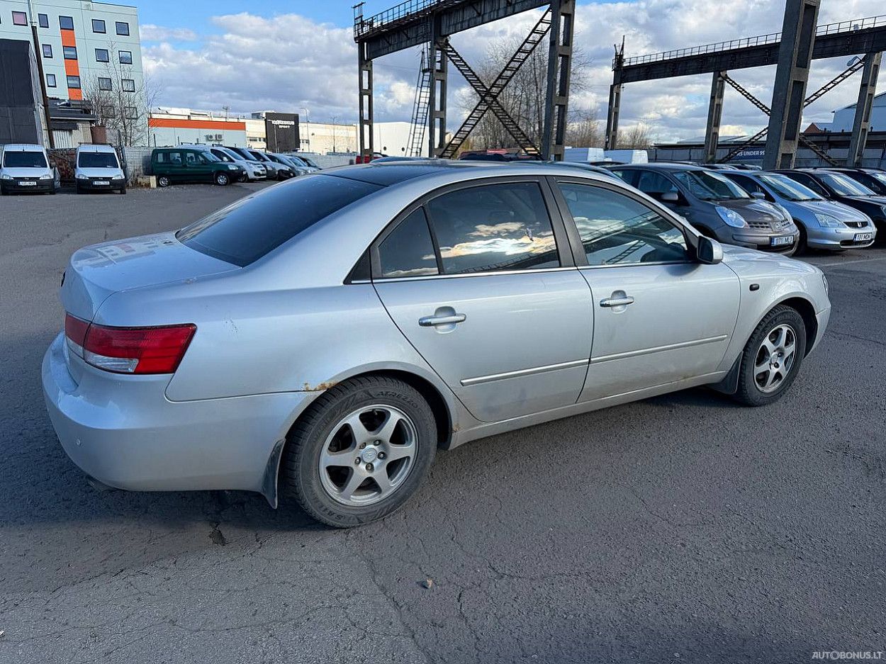Hyundai Sonata | 2