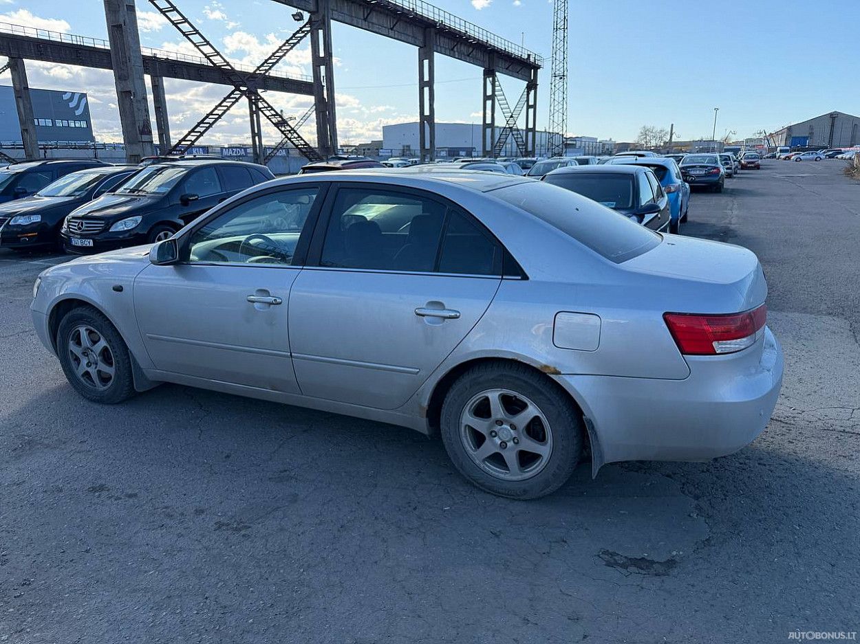 Hyundai Sonata | 3