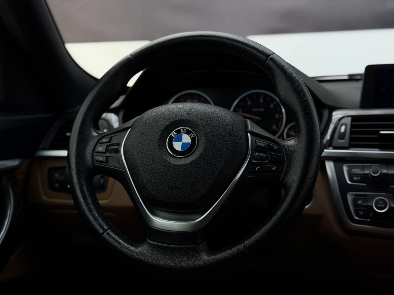 BMW 318 | 17