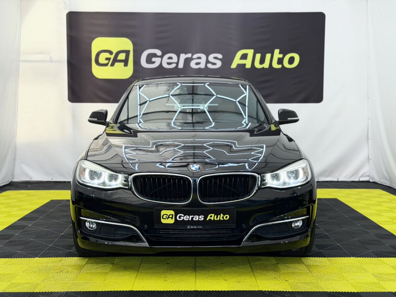 BMW 318 | 6