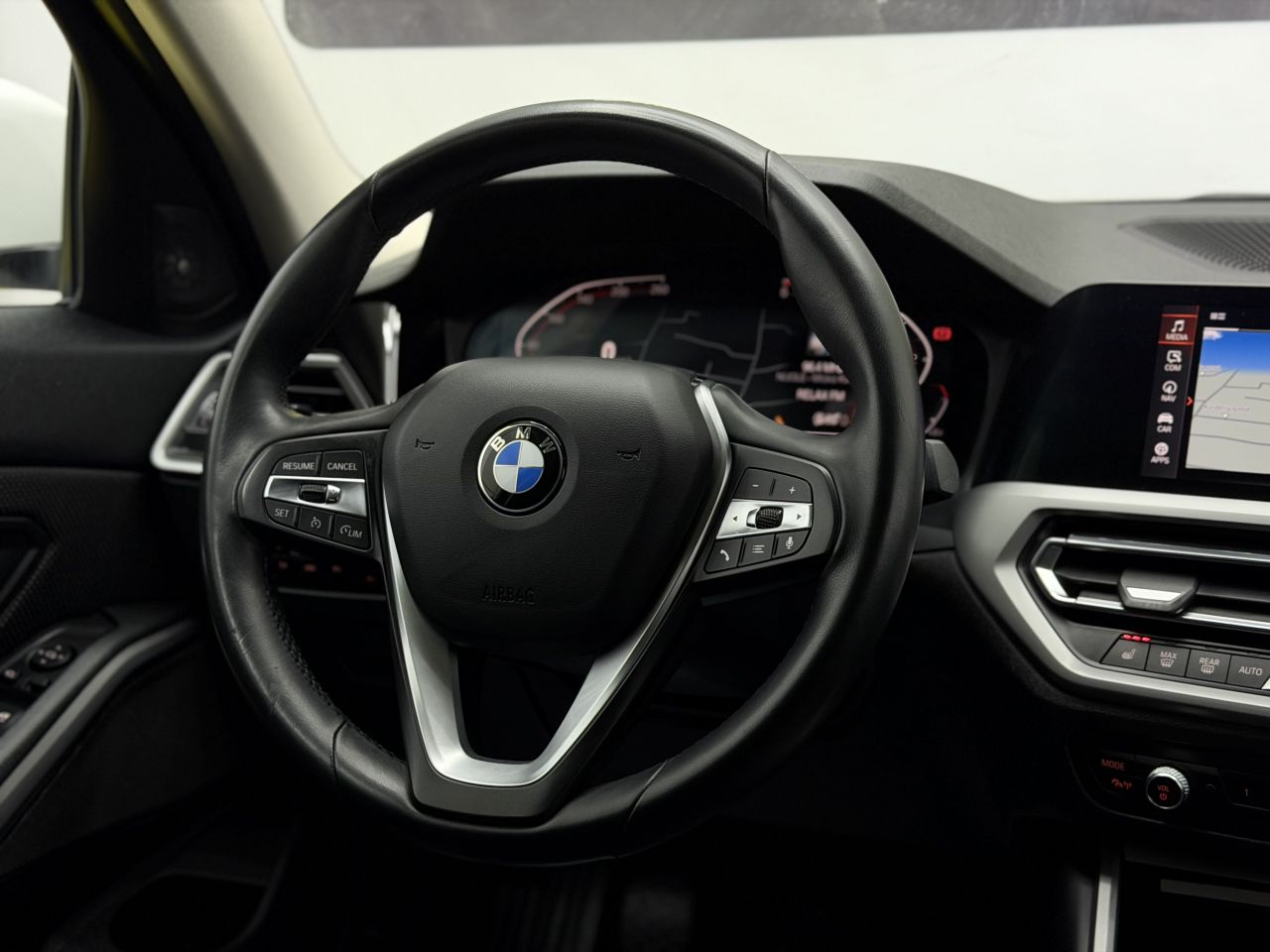 BMW 320 | 16