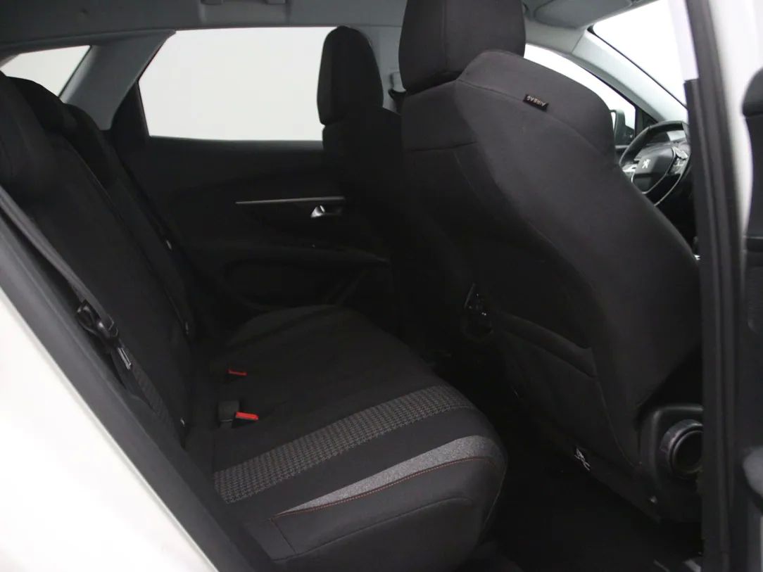 Peugeot 3008 | 14